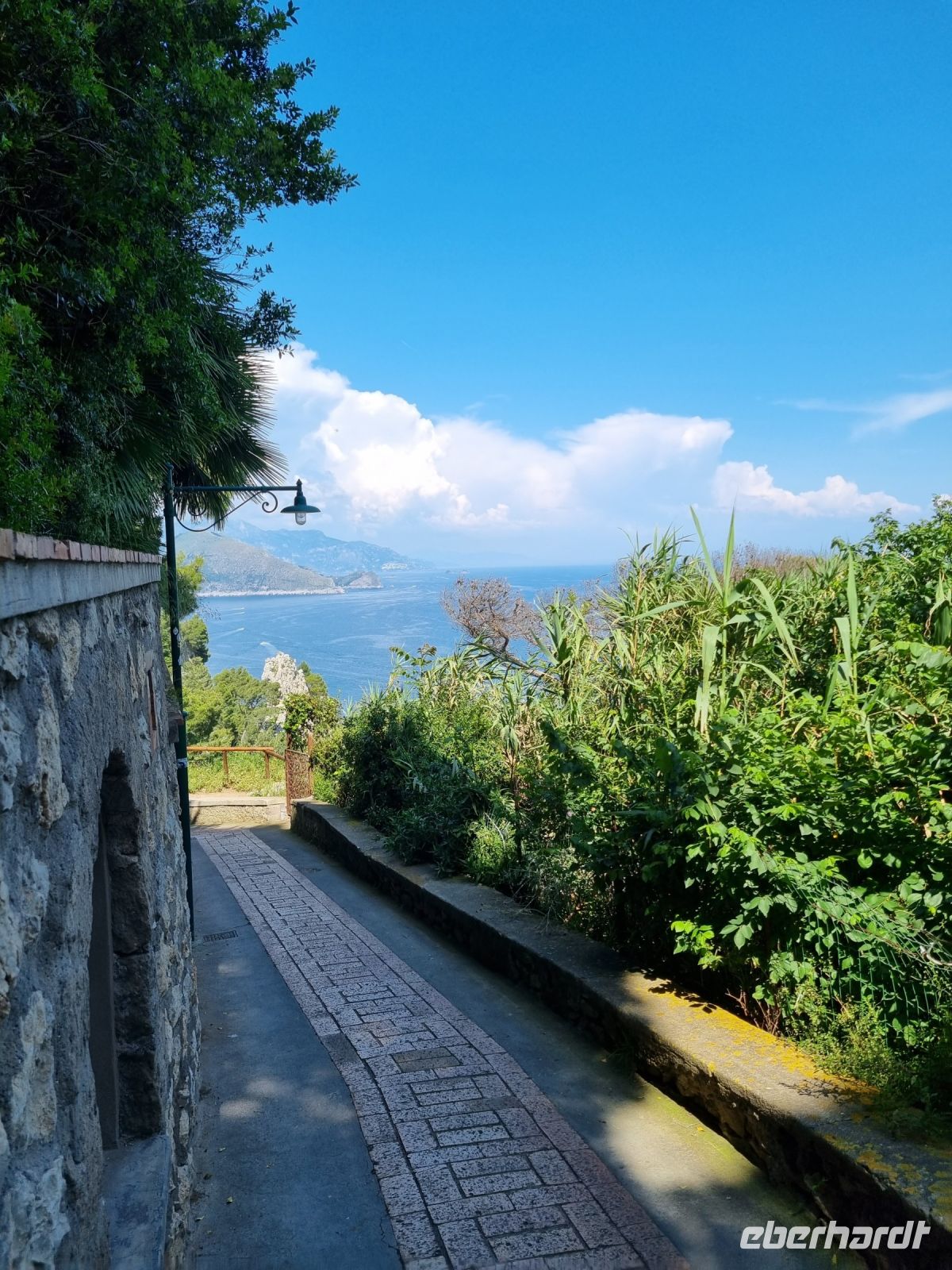 Wanderung zum Arco Naturale (Natursteinbogen)...