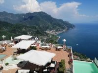 Blick auf die Amalfiküste von Palazzo Confalone, Ravello