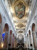 Basilika St. Anthony in Sorrent von innen