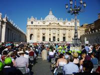 21.05.2014 Papst-Audienz auf dem Petersplatz