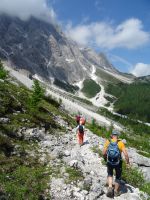Weiter über die Schuttkarre zur Rotwandwiesenhütte
