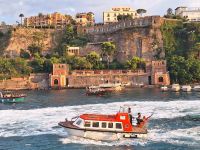 Sorrent zurück am Hafen