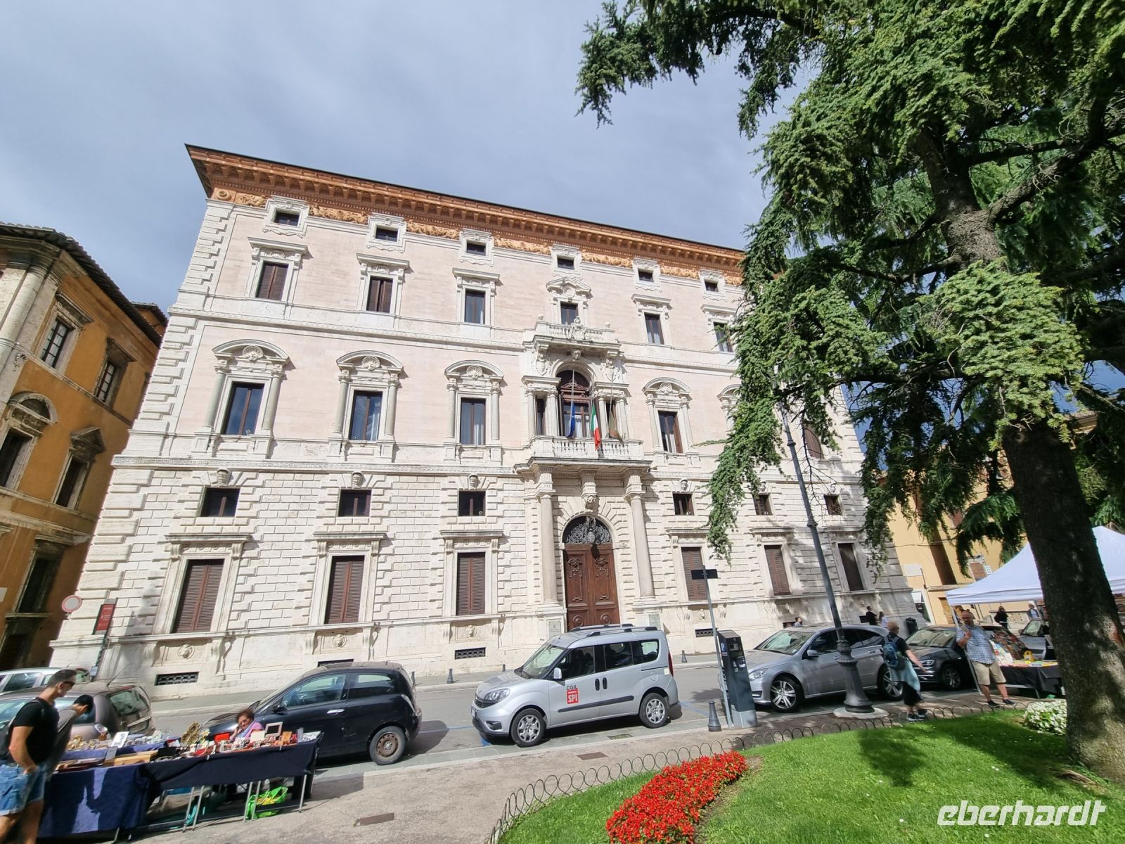 Perugia - Piazza Italia (Palazzo Cesaroni)