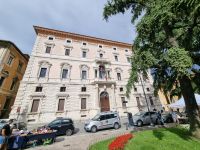Perugia - Piazza Italia (Palazzo Cesaroni)