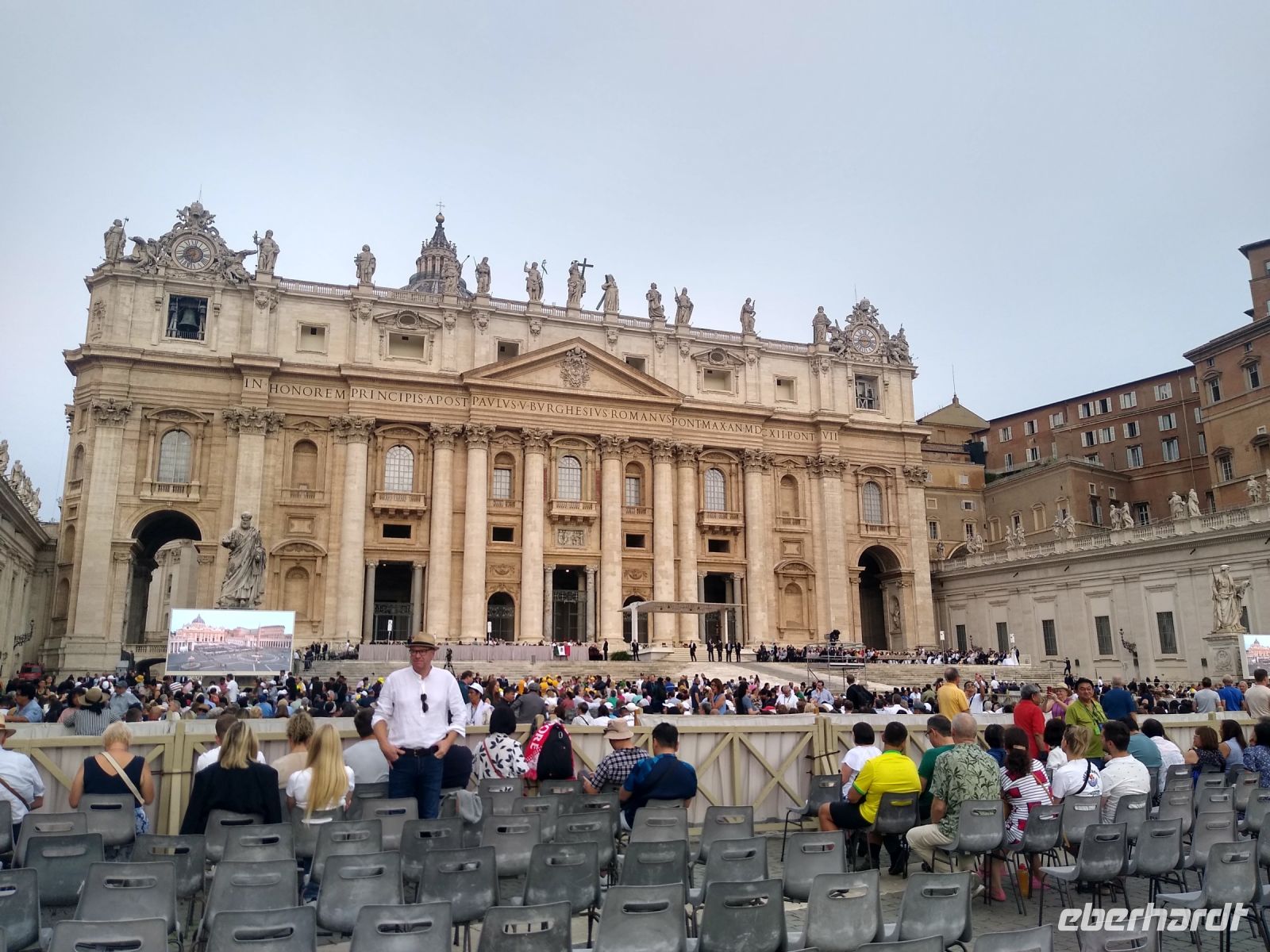 Papstaudienz auf dem Petersplatz