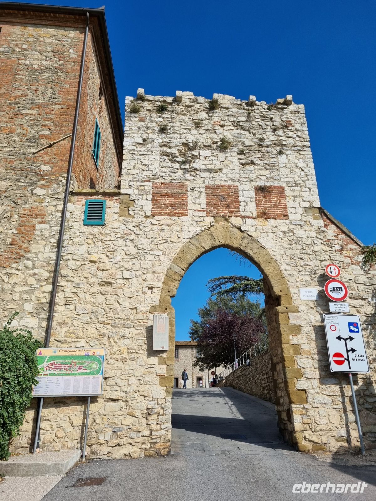 Trasimenischer See - Castiglione del Lago (Porta Perugina)