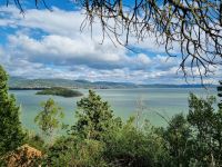 Trasimenischer See - Isola Maggiore mit Blick zur Insel Minore