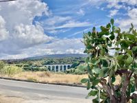 Ausfahrt vom Hotelparkplatz