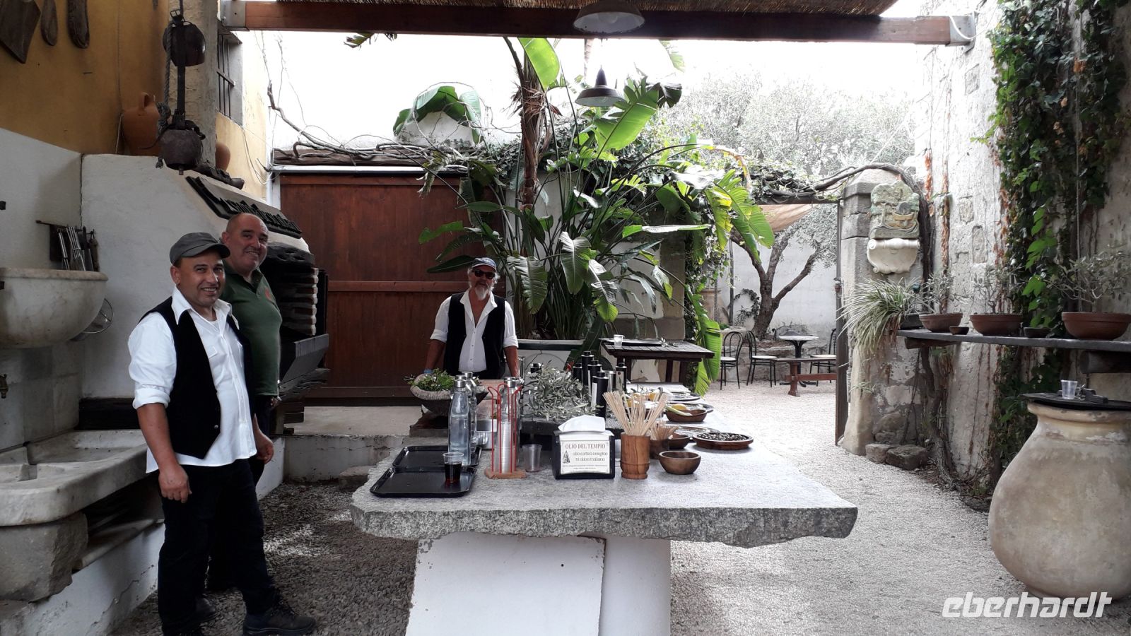 Leckeres Mittagessen / Olivenmühle