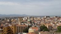 Der Blick auf Cagliari