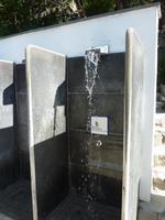 Dusche an der Nitrodi Quelle