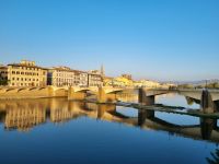 Florenz - Spaziergang entlang des Arno-Flusses...