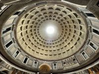 Rom: Blick in die Kuppel des Pantheons