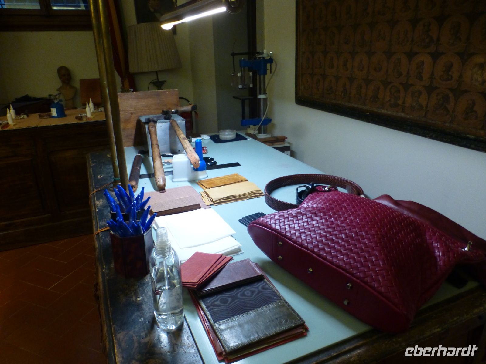 Eine Manufaktur für Ledertaschen