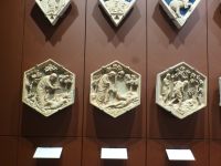 Giottos Originale sind von nahem zu betrachten und fein ausgearbeitet. 