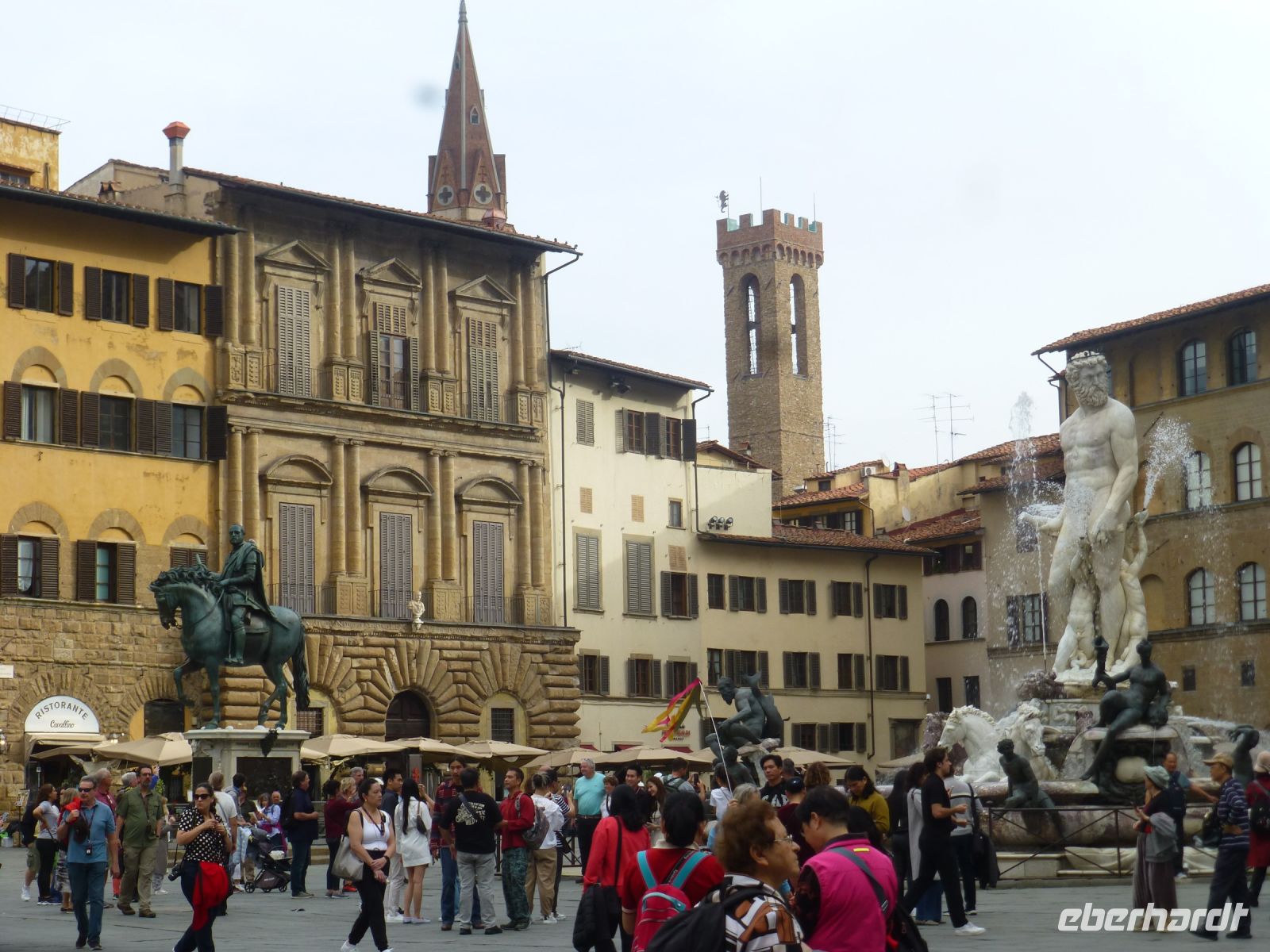 Die Piazza della Signora