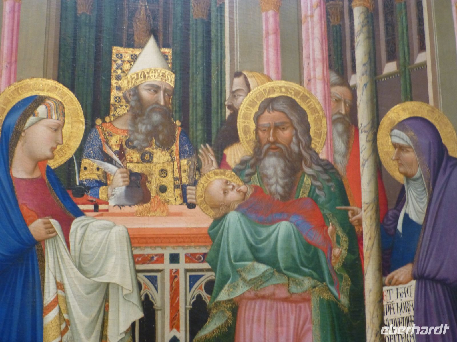 Da lutscht doch der Retter der Welt tatsächlich am Daumen wie andere Babys auch. 