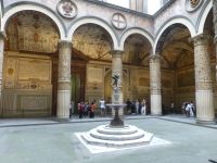 Der Palazzo Vecchio hat einen reizvollen Innenhof.
