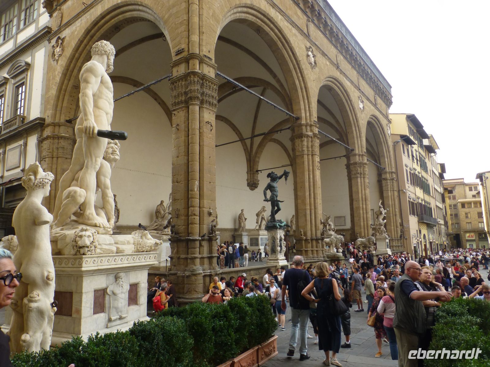 Von hier aus der Blick auf die Loggia dei Lanzi