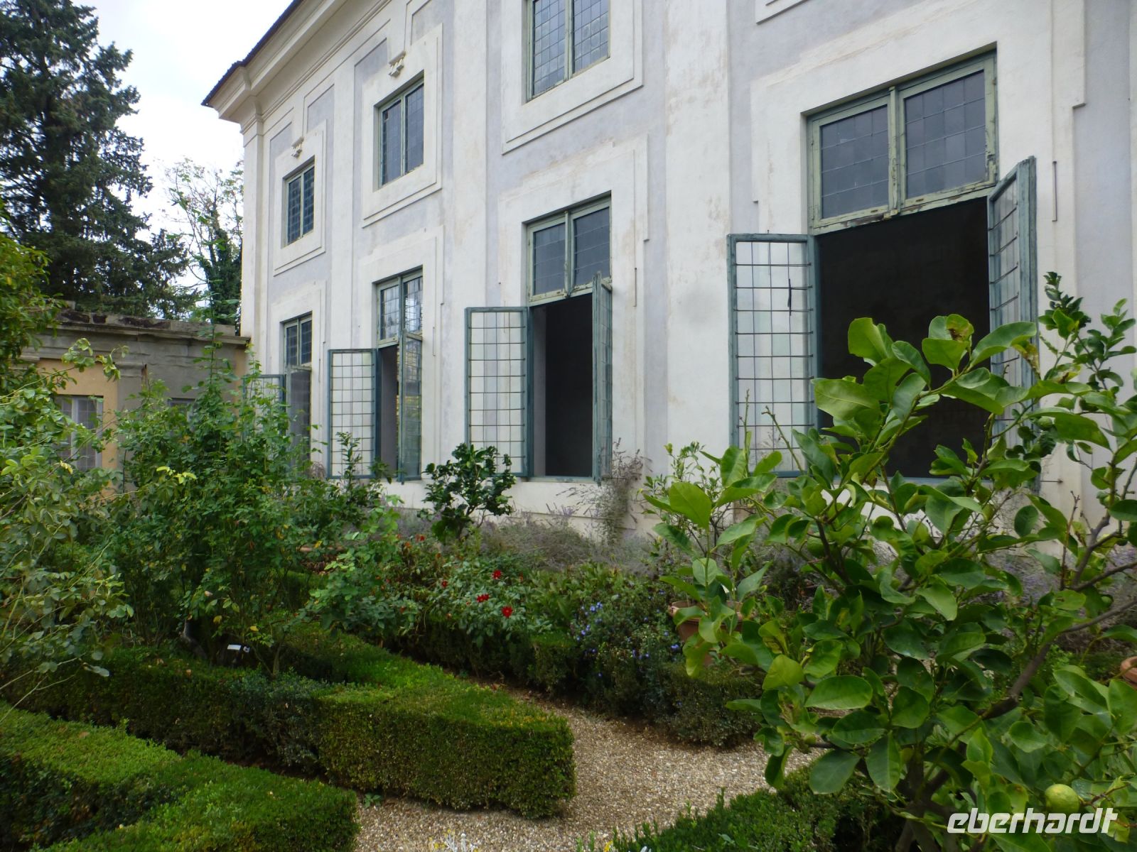 Bald werden die Fenster geschlossen sein, wenn es kälter wird.