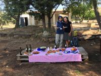 IMG 0146, Ute und Claudia haben ein Picknick vorbereitet