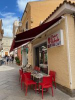 Fast wie in Berlin,...