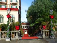 Geschmackvolle Weihnachtsdekoration unserer Nachbarn …