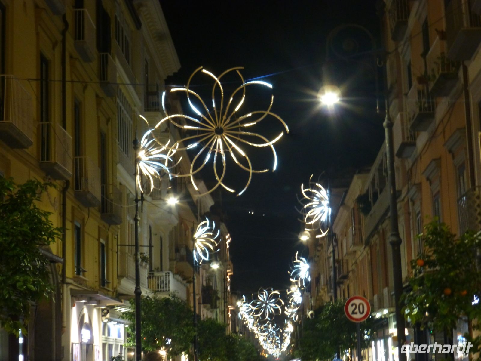 Die Illumination ist sehr geschmackvoll in den Farben.