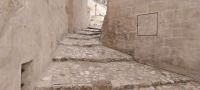 Typische Gasse in Matera @Anette Rietz