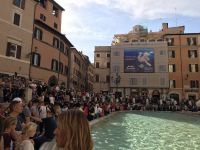 am Treviebrunnen 