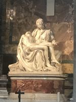 Im Peterdom-Skulptur von Micelangelo