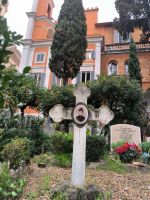 Rom Auf dem deutschen Friedhof im Vatikan