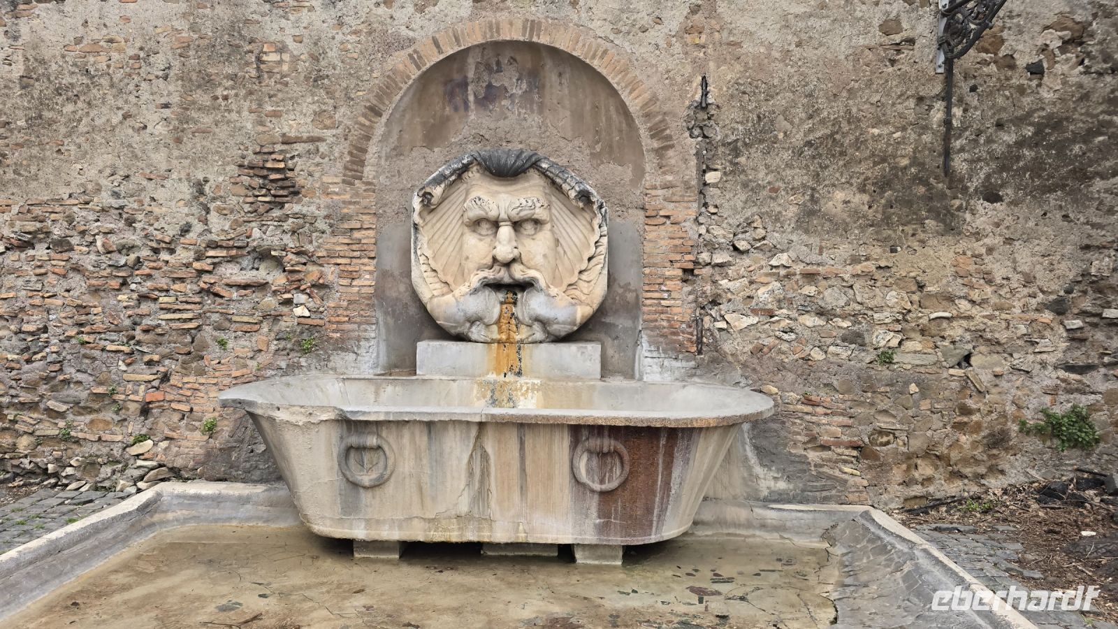 Brunnen auf dem Aventin