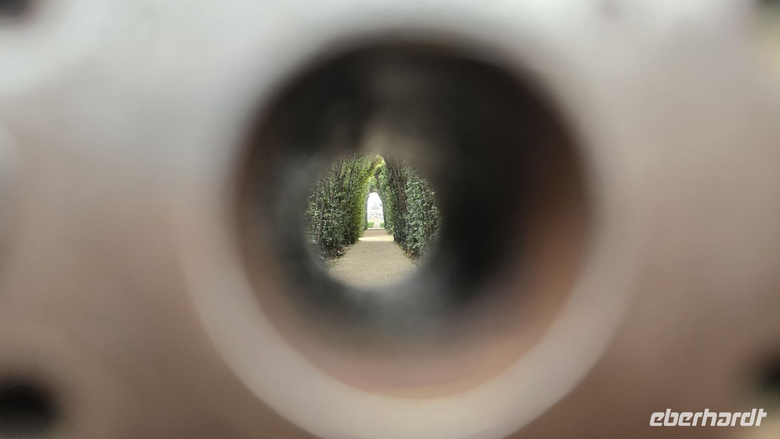 Blick durchs Schlüsselloch auf den Petersdom