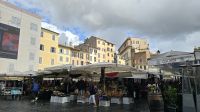 Campo de´Fiori mit der Statue des Giordano Bruno