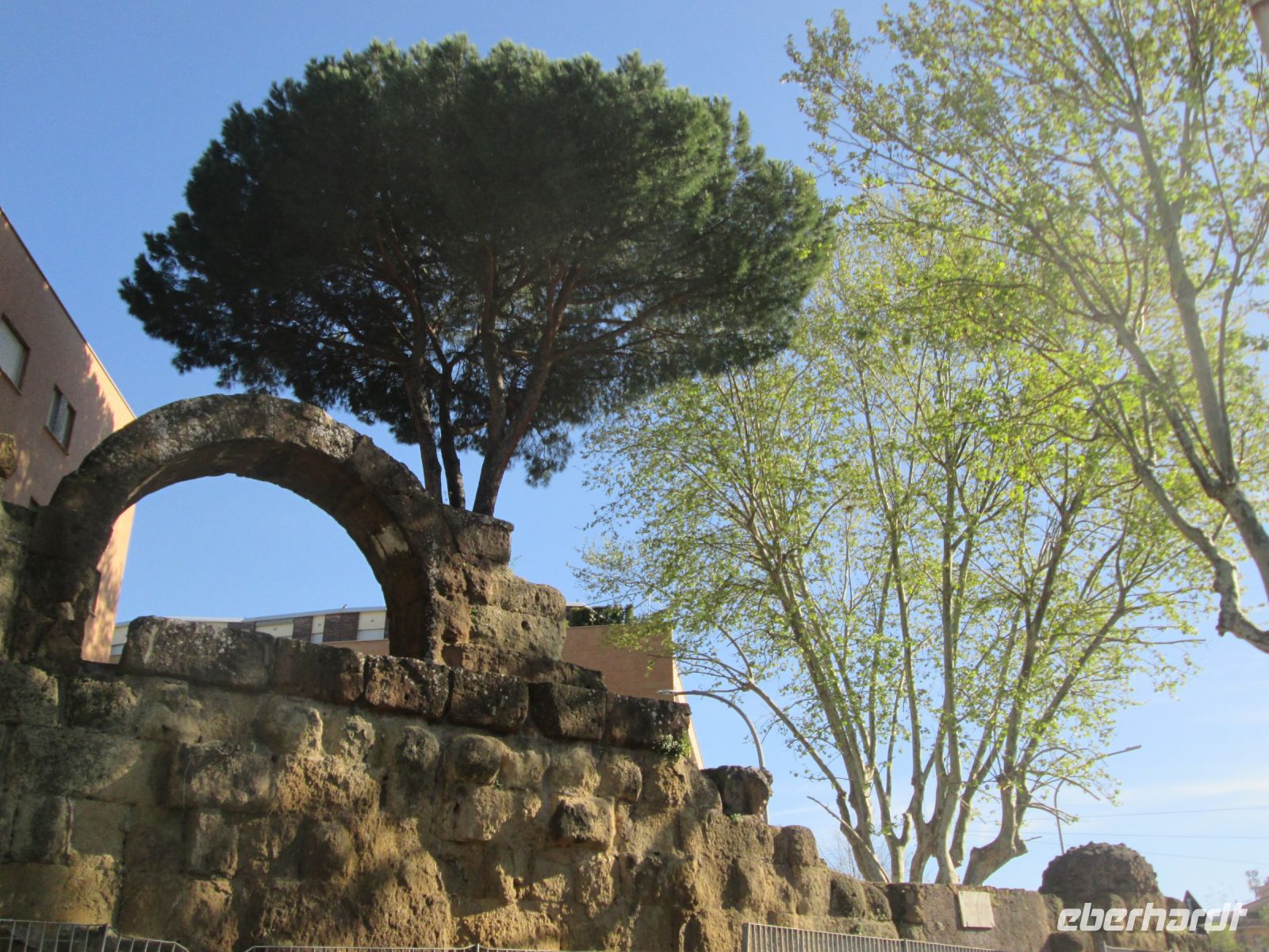 Servianische Stadtmauer