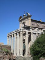 Forum Romanum: Tempel Augustinus und Faustina