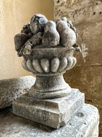 Geschmackvolle Dekoration in der Villa Giulia