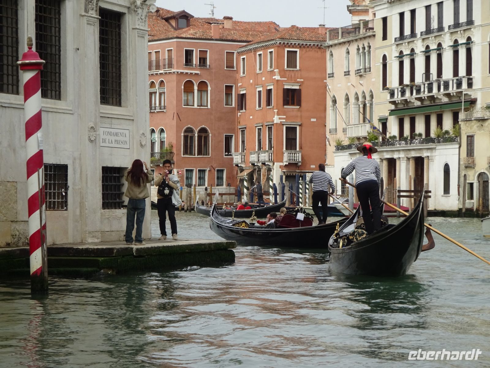 Venedig: Fahrt durch den Canal Grande