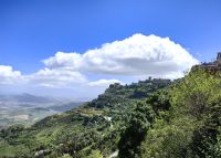 Castello Lombardi in Enno, Friedrich der II. Castell