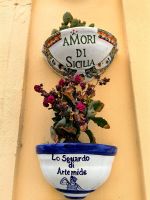Amore, Amore, bella Sizilia, Cefalu