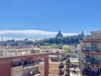 Blick von der Dachterrasse des Hotels