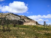 Die Griechen wußten bereits, wo es schön ist, hier Segesta