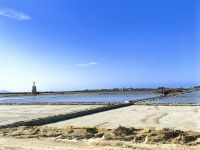 Die mit Salz gefüllten Becken in Marsala