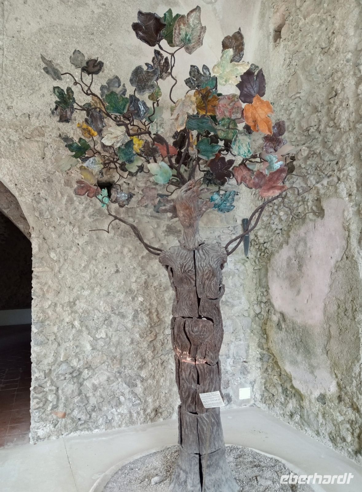 Lebesbaum, Kunstwerk der örtlichen Kunstvereinigung