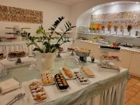 Hotel Villa Romana in Minori, Frühstücksbuffet/Amalfiküste/Italien