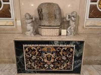 Reggio Calabria. Kathedrale Maria Santissima Assunta. Säulenrest