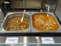 Markthalle, die Spezialität der Stadt: Kutteln