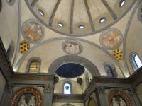 San Lorenzo, die Sakristei, in der der Stammvater der Medici beerdigt ist: Giovanni di Bicci de‘ Medici