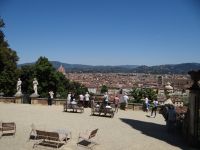 Bardini-Garten, auf dieser Terrasse kann man Kaffee trinken und den Blick erneut genießen.